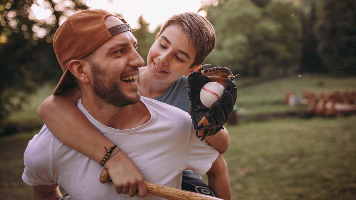 dad and son baseball